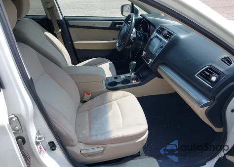 2018 Subaru Outback 2.5I Premium z USA, uszkodzony, nr VIN 4S4BSACC4J3227900